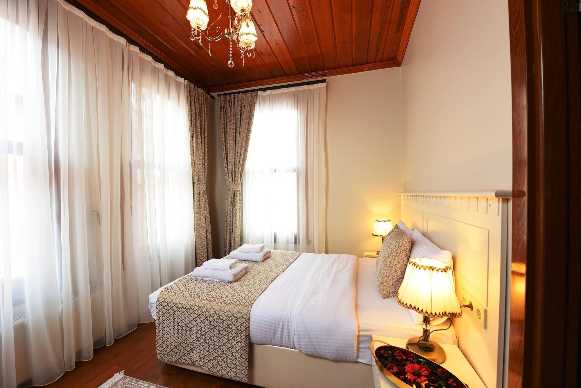 Elyka Hotel Istanboel Buitenkant foto