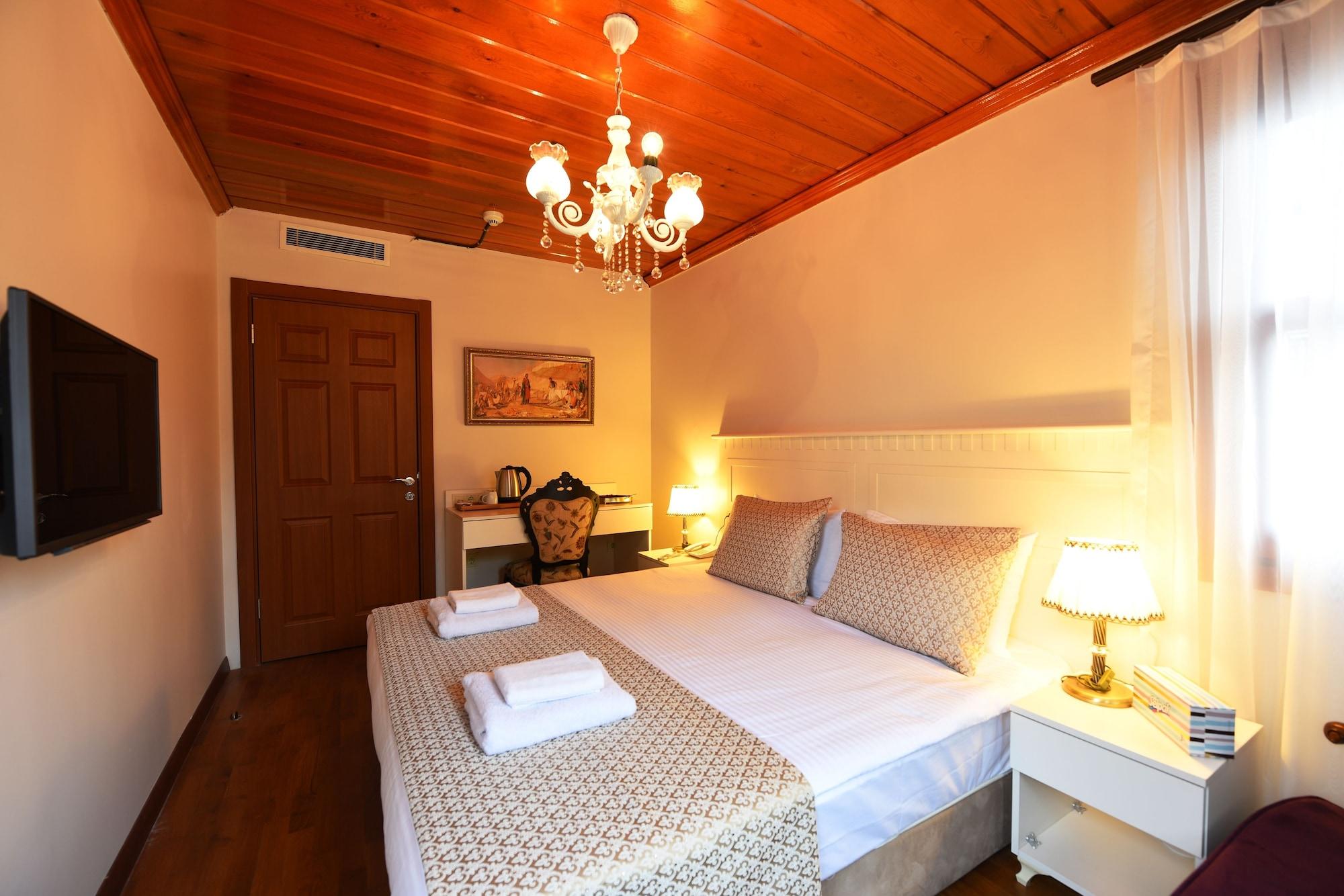 Elyka Hotel Istanboel Buitenkant foto