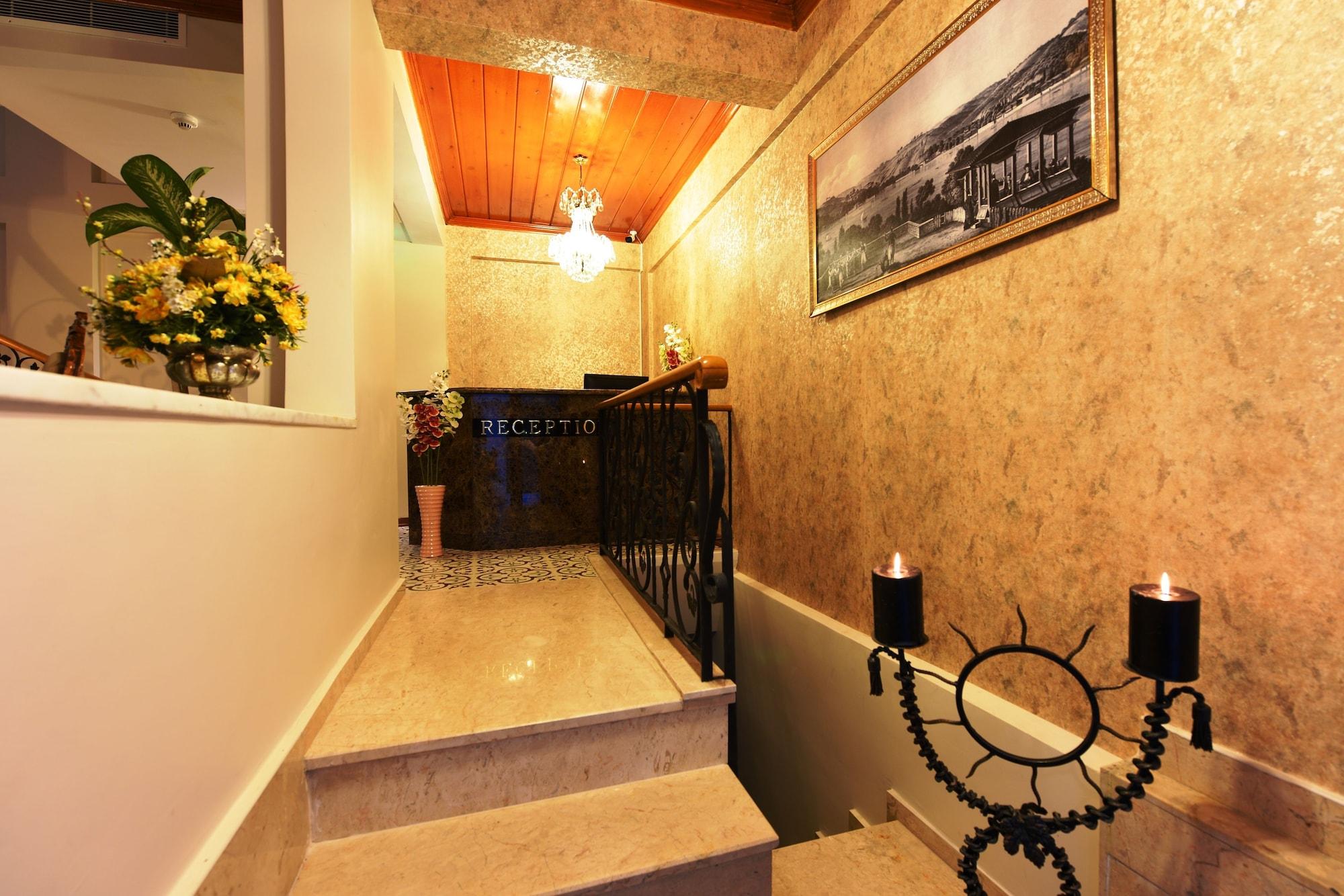 Elyka Hotel Istanboel Buitenkant foto
